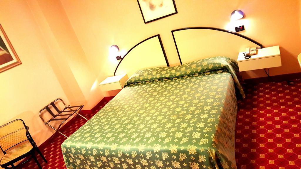 Quartu SantʼElena Hinterland Hotel חדר תמונה