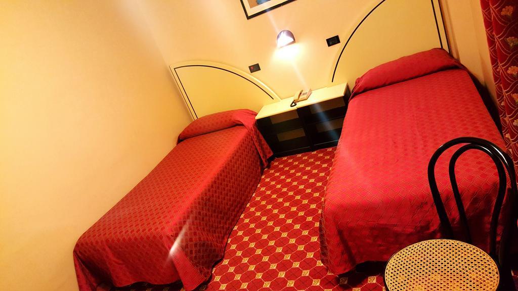 Quartu SantʼElena Hinterland Hotel חדר תמונה