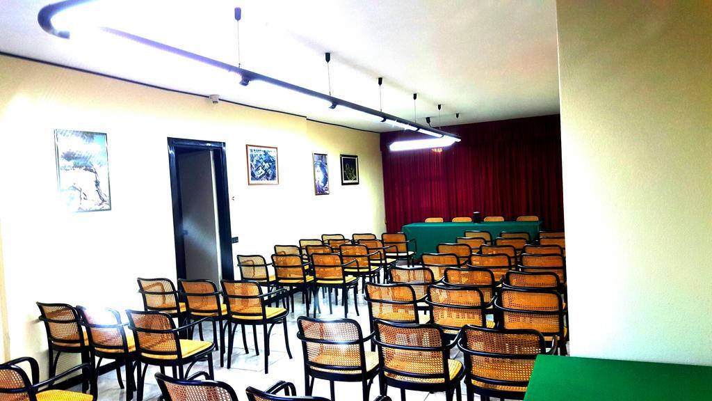 Quartu SantʼElena Hinterland Hotel מראה חיצוני תמונה