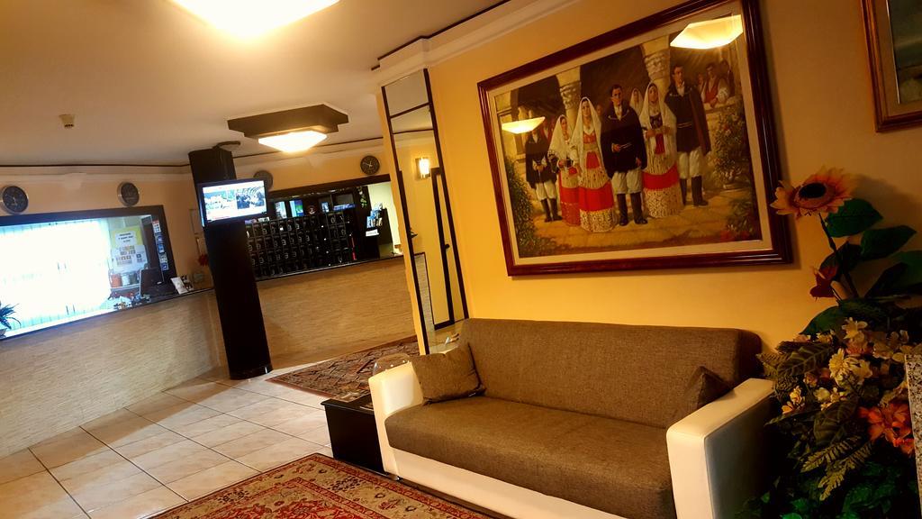 Quartu SantʼElena Hinterland Hotel מראה חיצוני תמונה